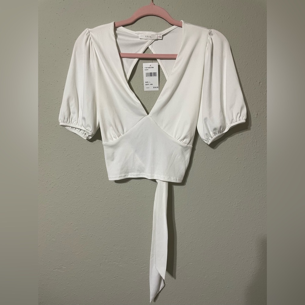 LUSH Elegant White Tie-Front Top L